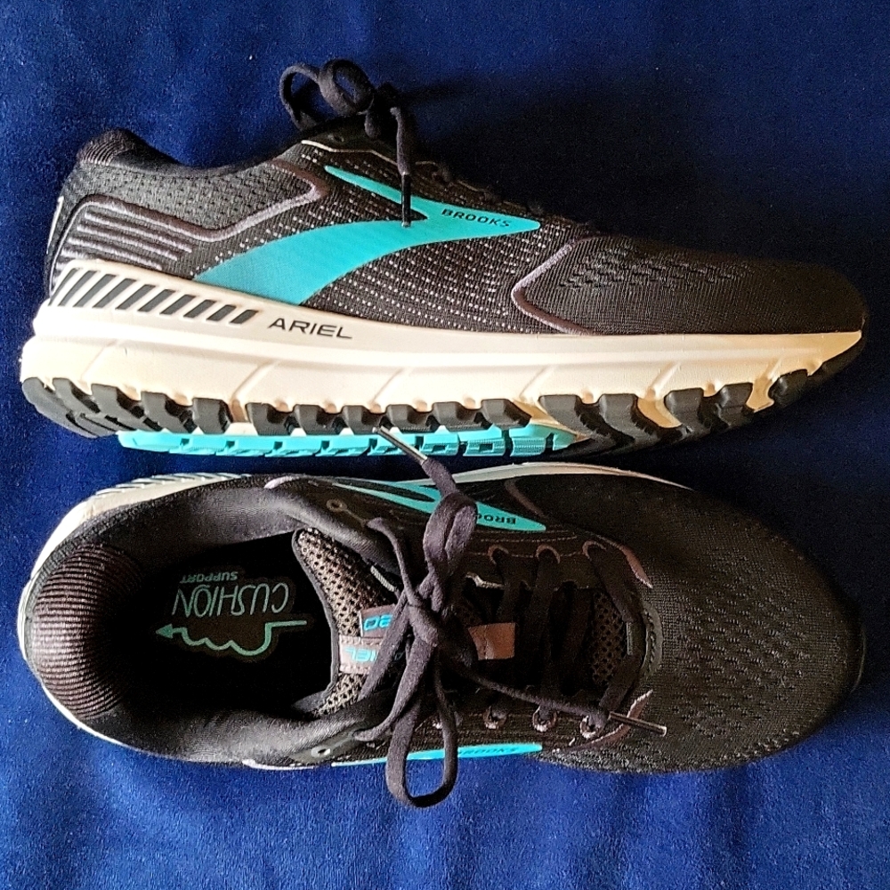 Brooks Ariel 20 11W